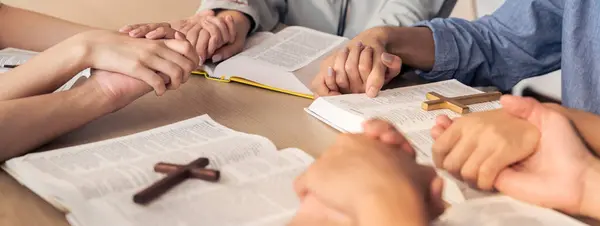 Cropped Image Diversity People Hand Priing Together Wooden Church Bible — Photo