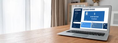 Şirket işleri için mod bilgisayar yazılımının müşteri deneyimi ve gözden geçirme analizi