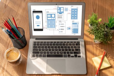 Model mobil uygulama ve web sitesi için UX UI tasarım süreci. Profesyonel uygulama geliştiricisi için kablo grafiğinin yaratıcı prototipi .