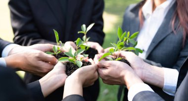 İş adamları fabrikayı birlik ve ekip çalışması konseptiyle birarada tutarak şirketlerin sosyal sorumluluğunu üstlenir, CO2 emisyonunu azaltır, sürdürülebilir gelecek için ESG ilkesini benimser. Döngü