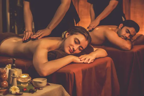 Hot Stone Massage Spa Salon Luxury Resort Warm Candle Light — Stock Photo, Image