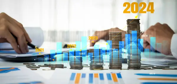 Groeimunt Stapel Symboliseert Bedrijfsinvesteringen Economische Groei Zakenmensen Doen Financiële Planning — Stockfoto