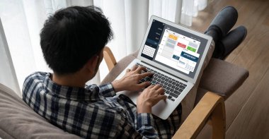 İnternet sitesindeki modish regrition için çevrimiçi aplikasyon rezervasyon takvimi