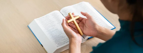 Female God Believer Holding Wooden Cross Opened Holy Bible Book — Stock Photo, Image