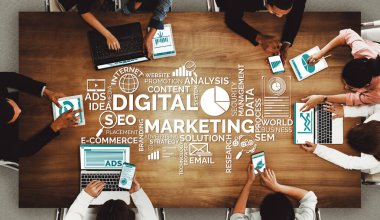 Çevrimiçi İş Konsepti için Dijital Pazarlama Teknolojisi Çözümü - Sosyal medya üzerinden dijital reklam platformu üzerinde çevrimiçi pazar tanıtım stratejisinin analitik diyagramını gösteren grafik arayüzü. uds