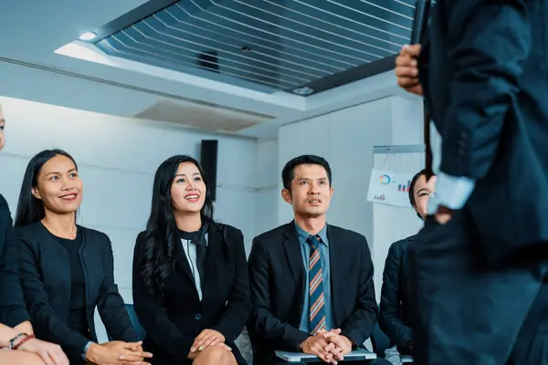 Young Asian Caucasian Audience Sitting Listen Speaker Group Meeting Presentation — Stock Photo, Image