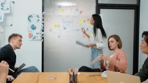 Attractive Caucasian Businesswoman Presents Marketing Idea While Coworker Show Business — Stock Video