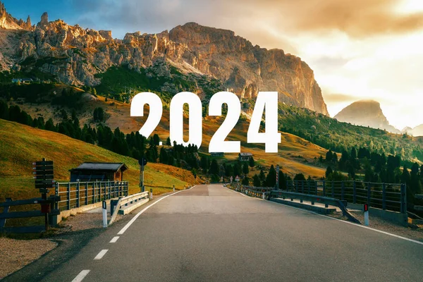 2024 New Year Road Trip Travel Future Vision Concept Nature — Stock Photo, Image
