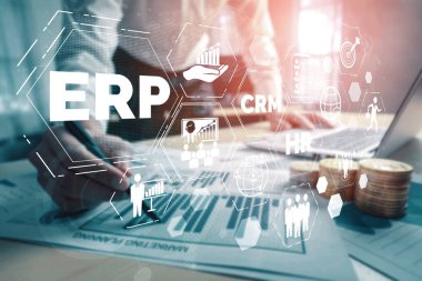 Ticari kaynaklar için Enterprise Resource Management ERP yazılım sistemi modern grafik arayüzünde sunulmuştur. Şirket kaynaklarını yönetmek için geleceğin teknolojisini göstermektedir. uds