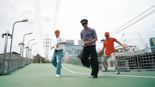 Skupina Profesionálních Tanečnic Tancujících Společně Nebo Stěhujících Hip Hopu Nízký — Stock video