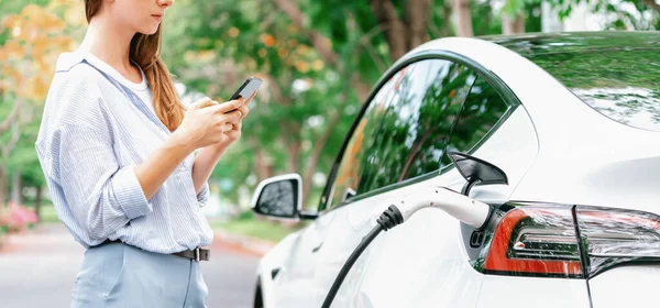 Panorama Banner Woman Use Smartphone Online Banking Application Pay Car — Stock Photo, Image