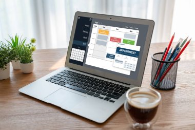 İnternet sitesindeki modish regrition için çevrimiçi aplikasyon rezervasyon takvimi
