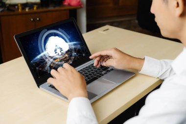 Mod uzak çalışma ve kişisel veri depolama için bulut hesaplama yazılımı