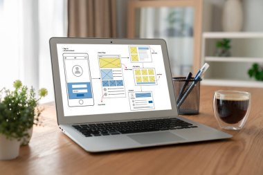Model mobil uygulama ve web sitesi için UX UI tasarım süreci. Profesyonel uygulama geliştiricisi için kablo grafiğinin yaratıcı prototipi .