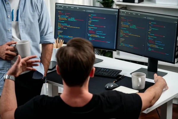 Developers Discussing Online Software Development Information Screen Creating Program Coding — Stock Photo, Image