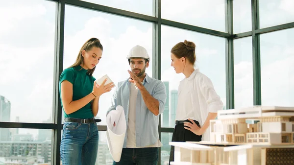 Group Smart Architect Engineer Hold Project Plan While Brainstorming Idea — Stock Photo, Image