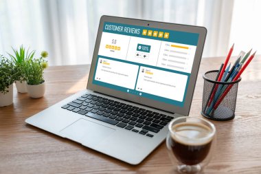 Şirket işleri için mod bilgisayar yazılımının müşteri deneyimi ve gözden geçirme analizi