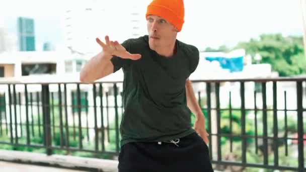 Bliżej Młody Biały Hipsterski Taniec Poruszający Ręka Muzyka Profesjonalny Hip — Wideo stockowe