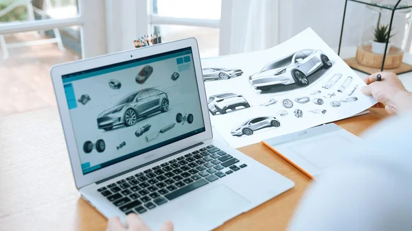 Car Design Ingenieur Analyseren Auto Prototype Voor Auto Industrie Kantoor — Stockfoto