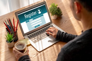 İnternet sitesinde mod form doldurmak için çevrimiçi kayıt formu