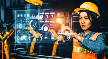 Dijital sanayi ve fabrika robotu teknolojisi için XAI Gelişmiş Robot Kol Sistemi. İnternet ağına bağlı IOT yazılımı kullanarak endüstri mühendisliği tarafından kontrol edilen otomasyon üretim robotu.