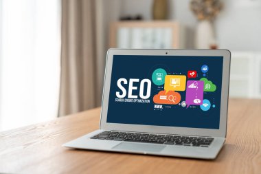 Model e-ticaret için SEO arama motoru optimizasyonu ve bilgisayar ekranında gösterilen çevrimiçi perakende işi