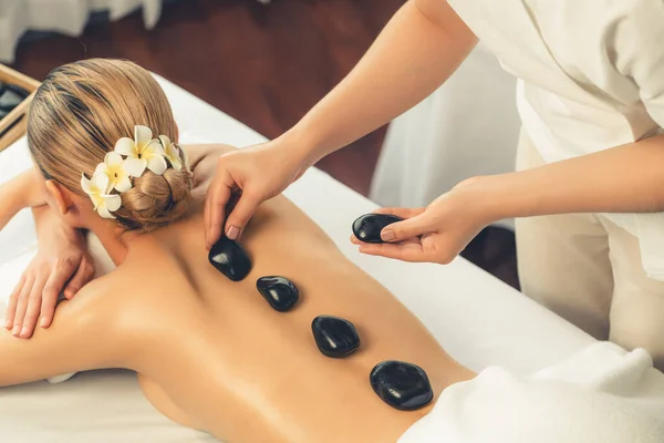 Hot Stone Massage Spa Salong Lyx Resort Med Dagsljus Lugn — Stockfoto