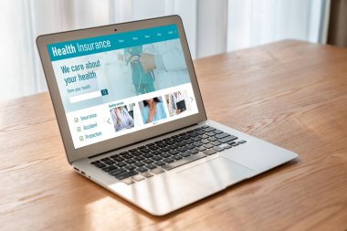 Kolay form doldurma için sağlık sigortası web sitesi mod kayıt sistemi