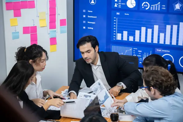 Diverse Group Business Analyst Team Analyzing Financial Data Report Finance — Stock Photo, Image