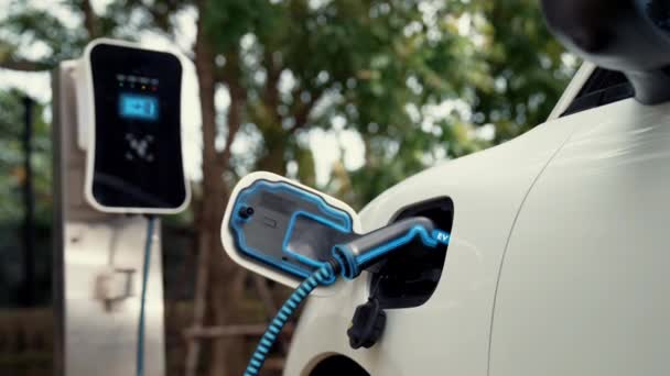 Elektrische Auto Opladen Batterij Door Futuristische Slimme Lader Van Eco — Stockvideo