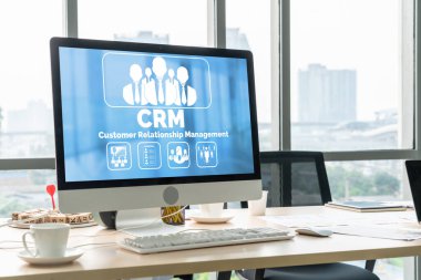CRM işletme ve işletme için modern bilgisayarda müşteri ilişkileri yönetim sistemi
