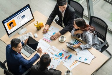 NFT pazarı dijital sanatçının çalışmalarını İnternet ağında satması için mod satış kanalı sağlıyor