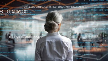 Üst düzey kadın programcı yapay zeka güdümlü pazarlama çözümleri için LISP Açık Robot Hologramı aracılığıyla yazılım analiz ediliyor.