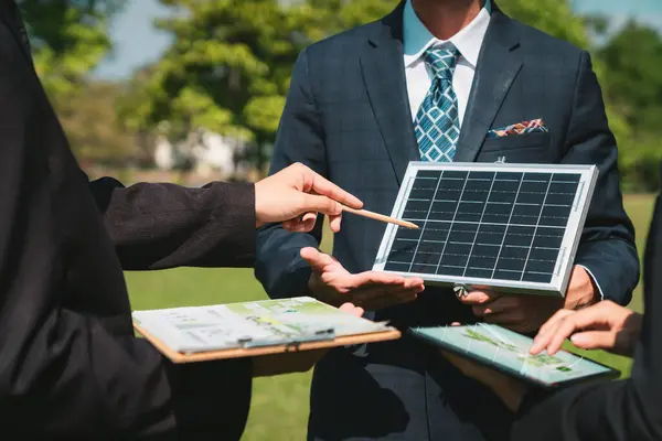 Outdoor Business Meeting Solar Energy Group Business People Working Brainstorming — Stock Photo, Image