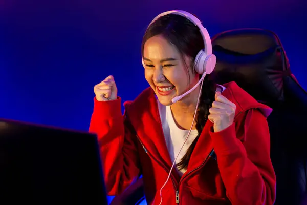 Host Channel Smiling Beautiful Asian Girl Streamer Playing Raising Fist — Stock Photo, Image