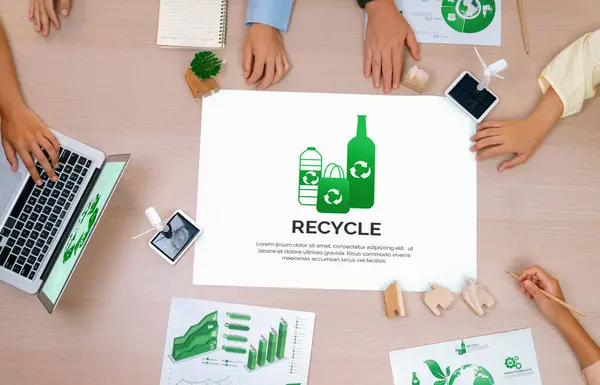 Recycler Les Emballages Placés Sur Une Table Réunion Lors Une — Photo