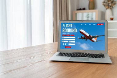Online uçuş rezervasyon sitesi mod rezervasyon sistemi sağlar. Seyahat teknolojisi kavramı .