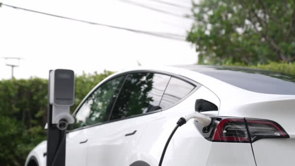 Electric Vehicle Technology Utilized Residential Area Home Charging Station Car — Stock Video