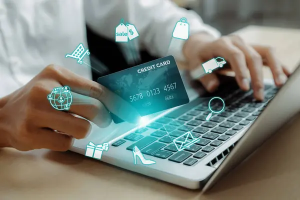 Elegant Customer Wearing White Shirt Holding Credit Card Choosing Online — Stock Photo, Image