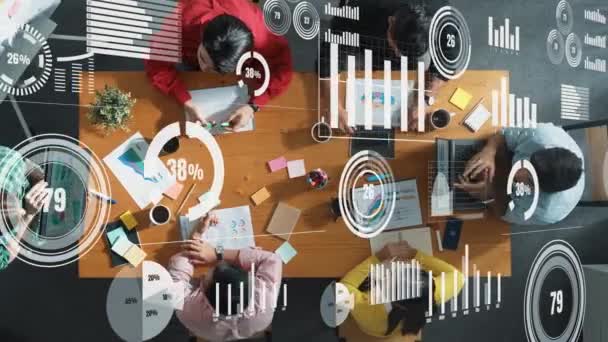 Top Ansicht Des Business Teams Diskutiert Und Brainstorming Über Finanzdiagramm — Stockvideo