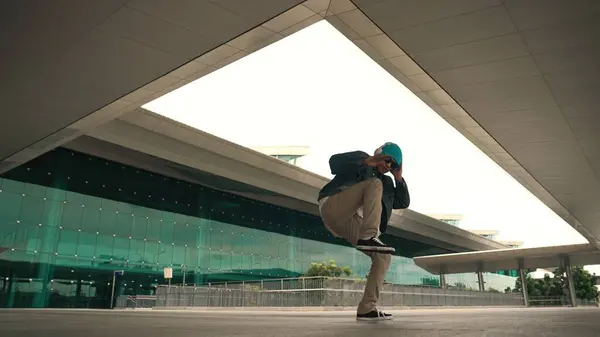 Motion Shot Happy Hipster Practice Boy Dance Stylish Cloth Building —  Fotos de Stock