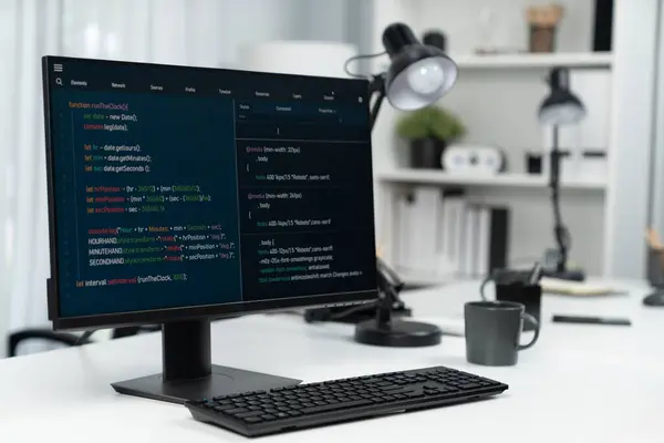 Programmeringskode Computerskærm Desktop Placering Skrivebord Viser Intelligent Hjemmeside Udvikling Coder - Stock-foto