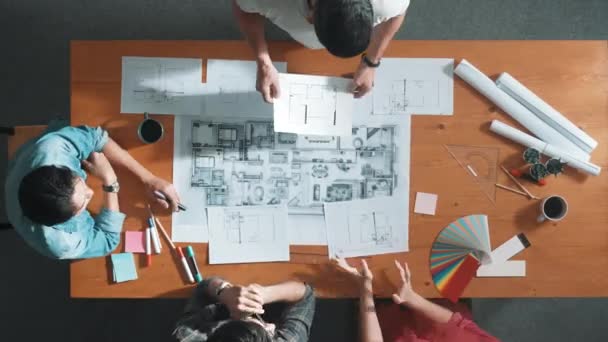 Time Lapse Smart Architect Engineer Team Talking Project Plan While — Vídeos de Stock