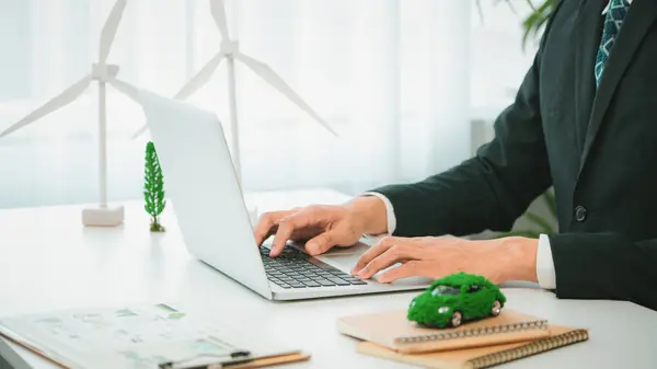 Businessman Working Office Developing Plan Business Project Eco Friendly Car — Stock Photo, Image