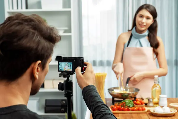 Cameraman Recording Woman Chef Influencer Host Cooking Spaghetti Meat Topped — Stock Photo, Image