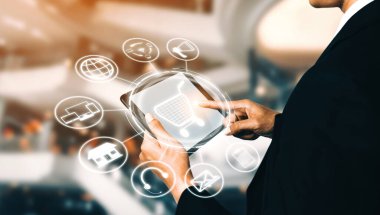 Çevrimiçi perakende sektörünün Omni kanal teknolojisi. Sosyal medya platformunda çok kanallı pazarlama internet ödeme kanalı, çevrimiçi perakende alışveriş ve her türlü dijital uygulama hizmeti sunmaktadır. uds