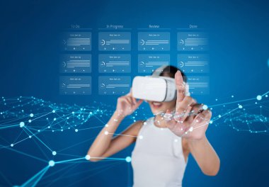 İş adamı görevleri ve yapılacak şeyleri kategorilere ayırır, gözden geçirme projesi yönetimini düzene sokar. Proje verimliliği ve başarısı için yönetilecek olan görev optimize ediliyor. FaaS