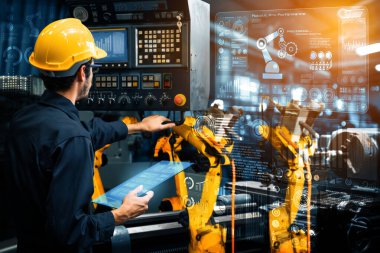 XAI Smart Endüstri 4.0 veya 4. endüstriyel devrimin otomasyon üretim sürecini ve IOT yazılımını gösteren dijital fabrika üretim teknolojisi için robot kolları.