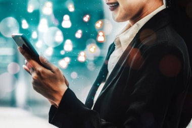 İnsan Kaynakları İşe Alma ve İnsan Ağı Konsepti. Modern grafik arayüzü profesyonel eleman alımını ve personel arayışını gösteriyor. uds