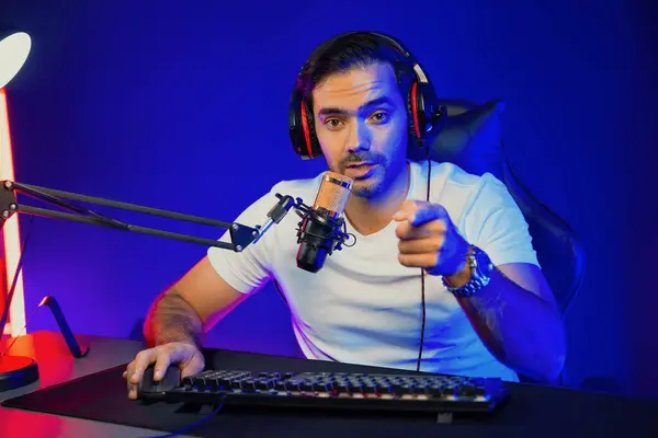 Smart Gaming Streamer Looking Camera Trendy Pose Passing Level Online — Stock Photo, Image